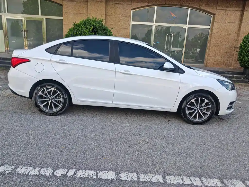 Chery Arrizo 5 2023 2021 PRO 1.5L Manual Youth Edition