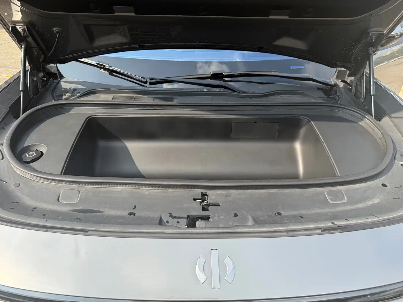 HiPhi Y 2024 2023 765km Flagship Edition