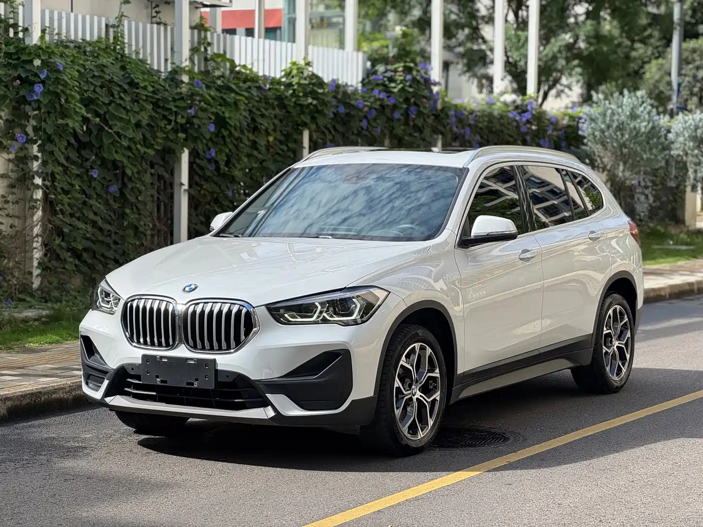 BMW X1 2022 sDrive25Li Leading