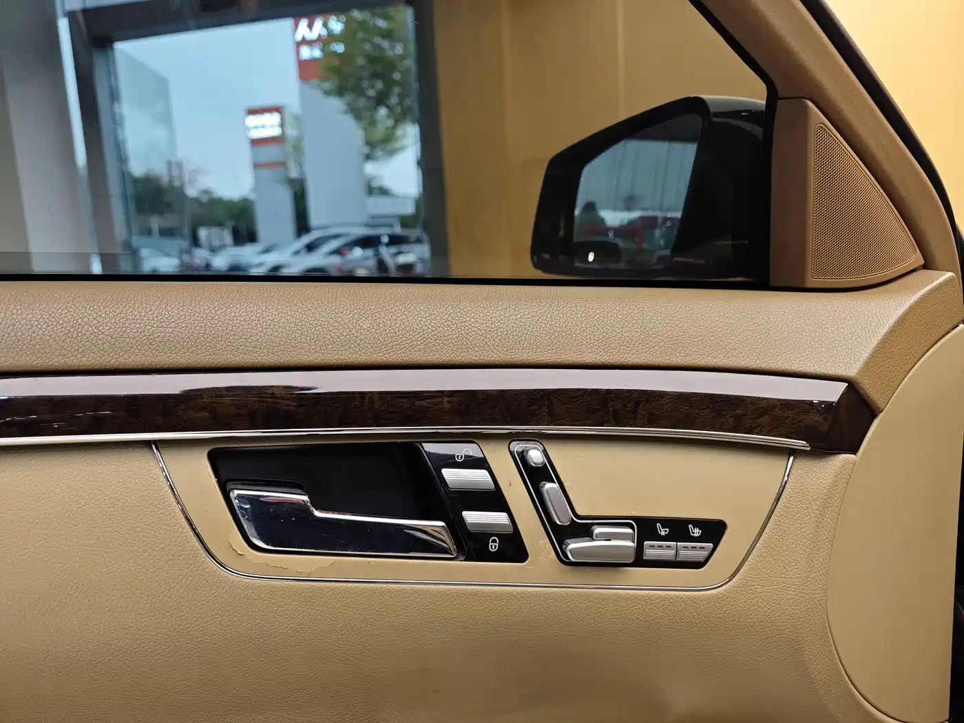 Mercedes-Benz S-Class 2010 S 300 L Luxury фото 8