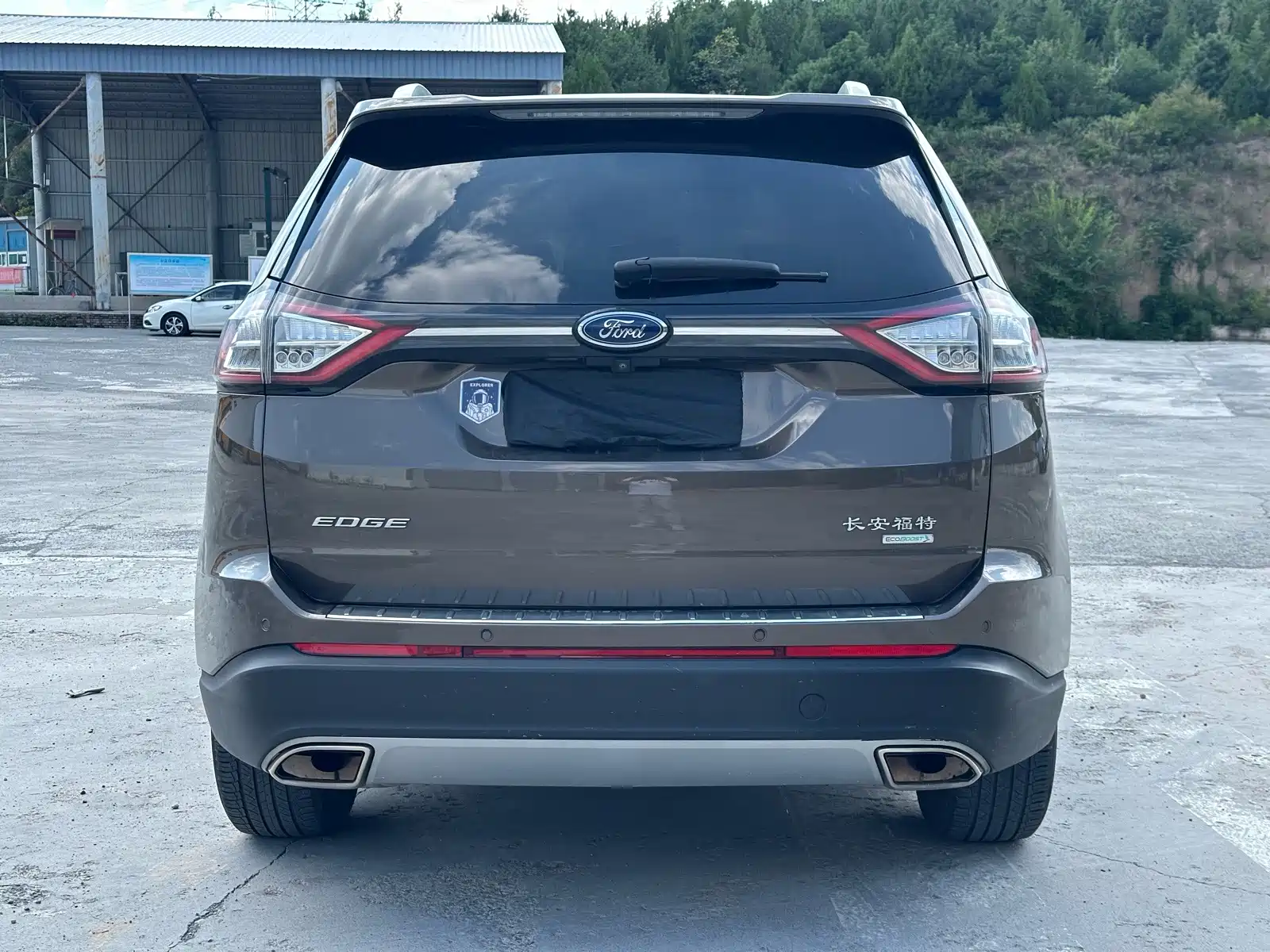 Фото 8 - Ford Edge