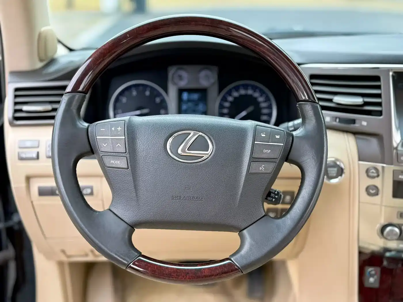 Lexus LX 2009 570 фото 11