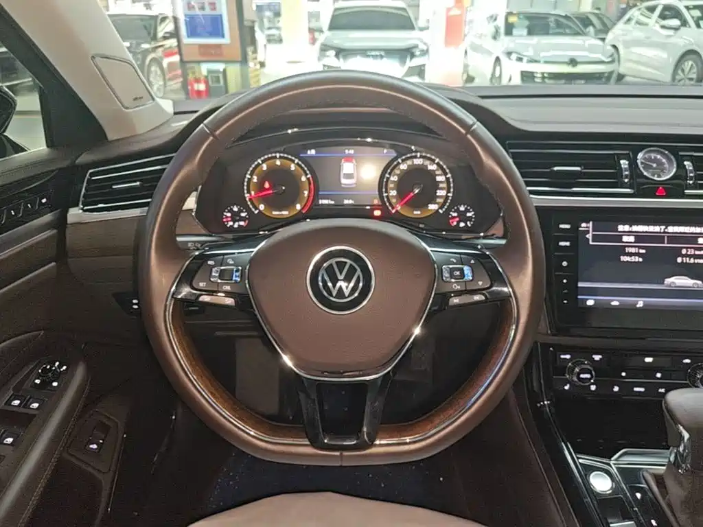 Volkswagen Phideon 2023 2021 380TSI Premium Edition