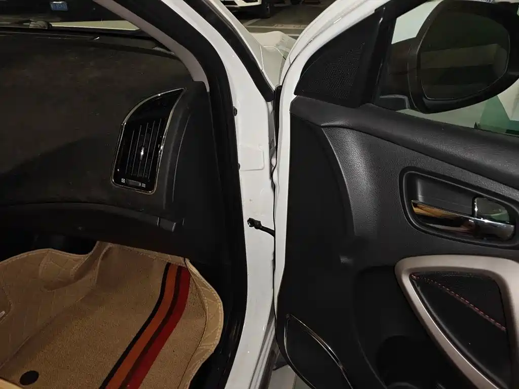 Haima S5 2017 2015 1.6L Manual Luxury Sunroof Edition