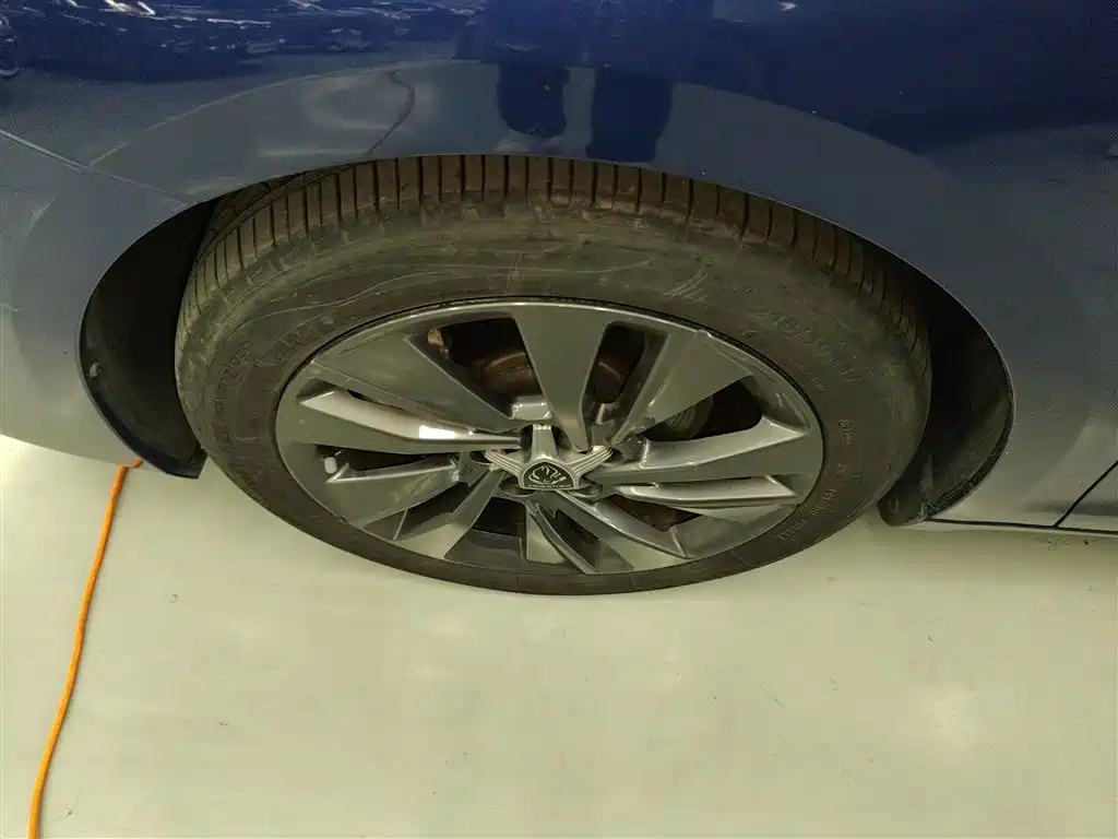 Peugeot 408 2022 1.6T Progressive Edition фото 25