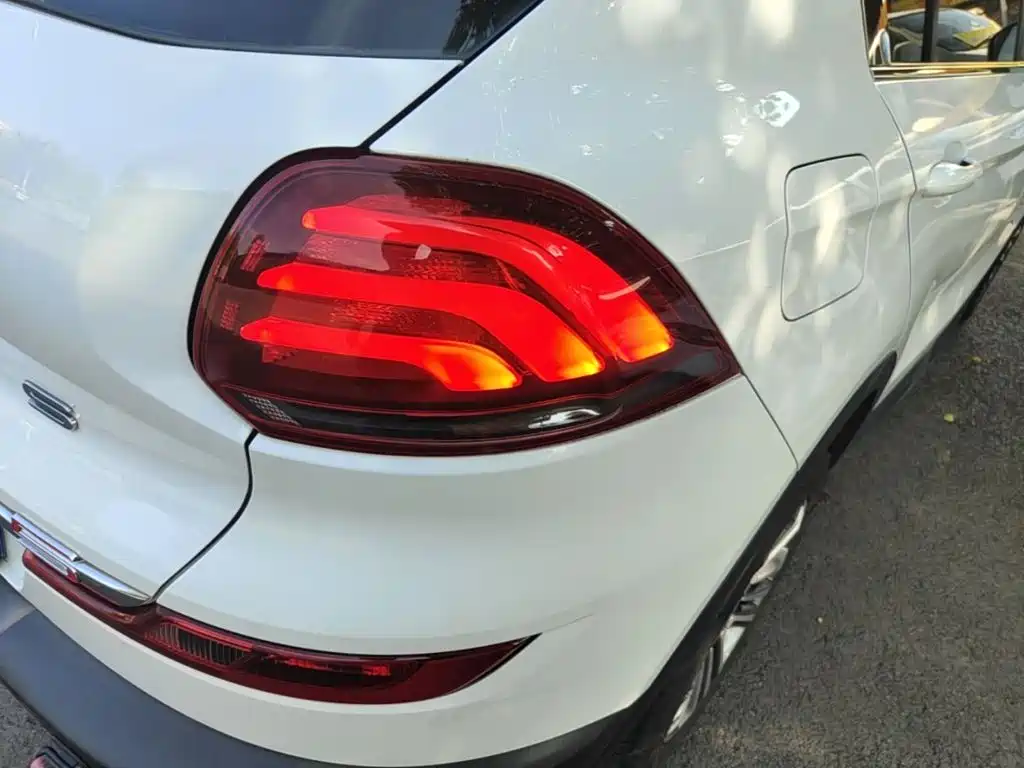 Qoros 5 2019 2018 Facelift 1.6T Automatic Premium