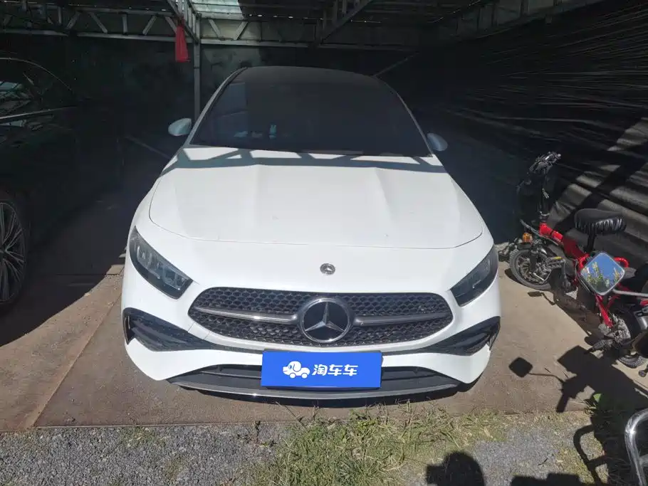 Mercedes-Benz A-Class 2024 2024 A 200 L Fashion Edition