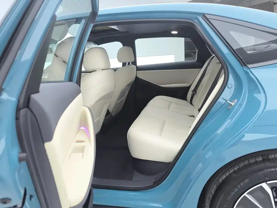 Nissan N6 2026 2025 High Configuration
