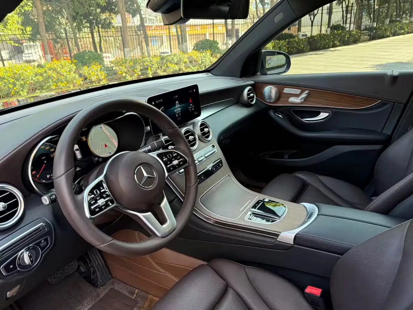 Mercedes-Benz GLC 2020 GLC 300 L 4MATIC Luxury фото 23