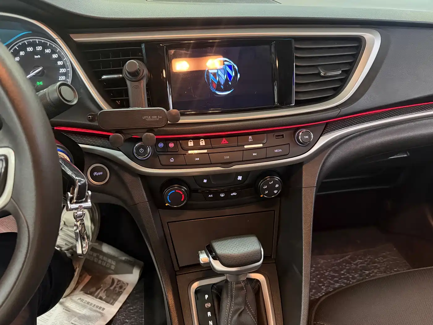 Фото 14 - Buick Excelle