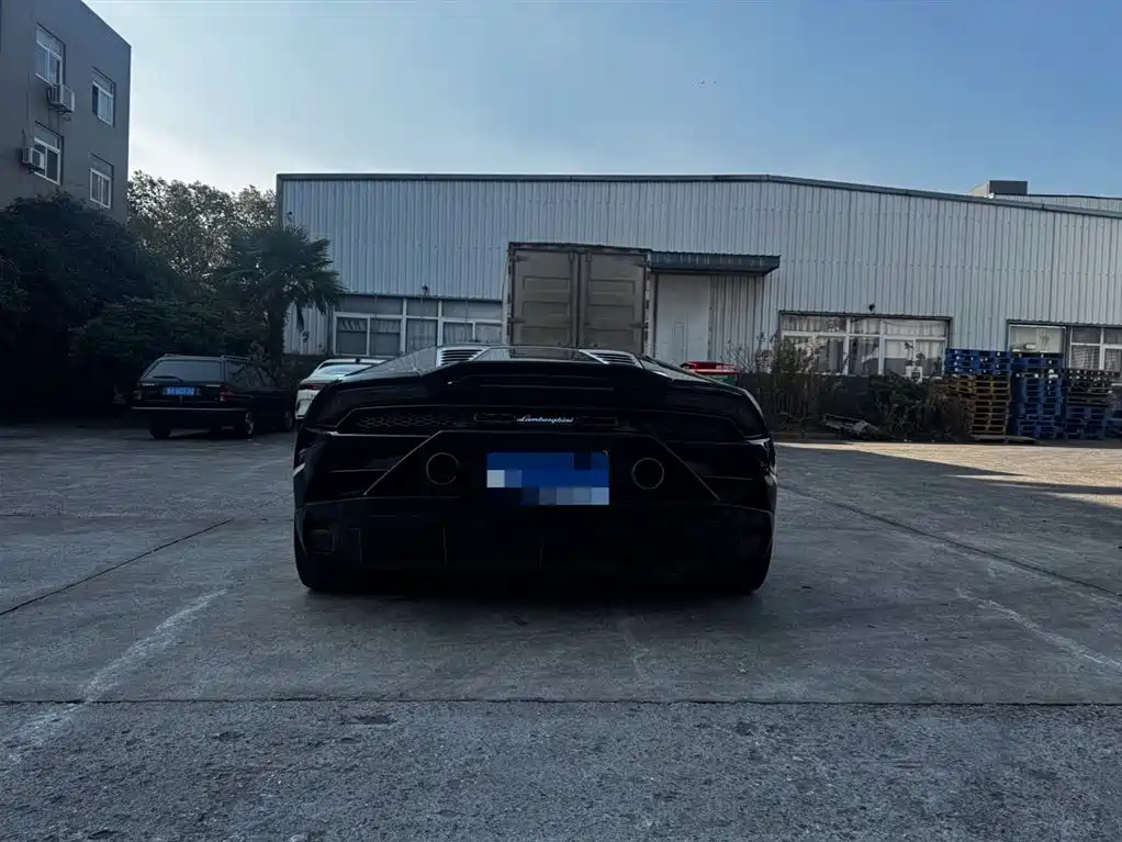 Lamborghini Huracán 2020 Huracán EVO RWD фото 5