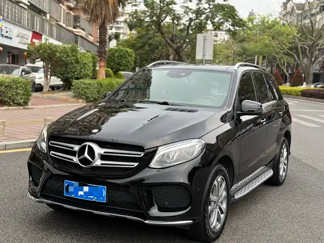 MERCEDES-BENZ GLE