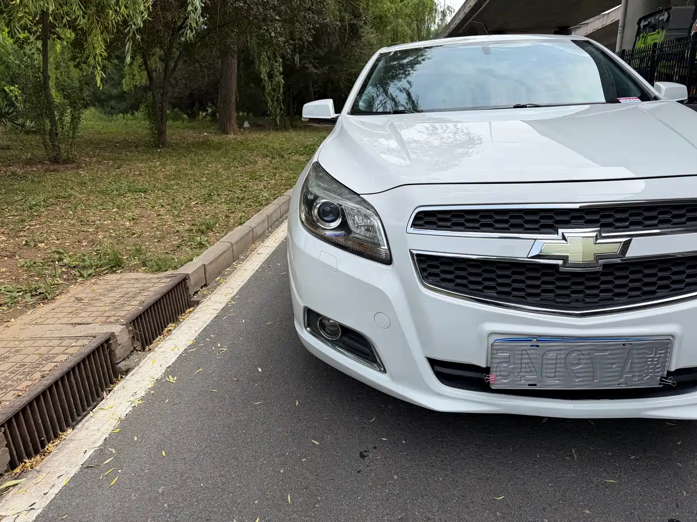 Chevrolet Malibu 2012 2.0L Automatic Luxury Edition фото 13