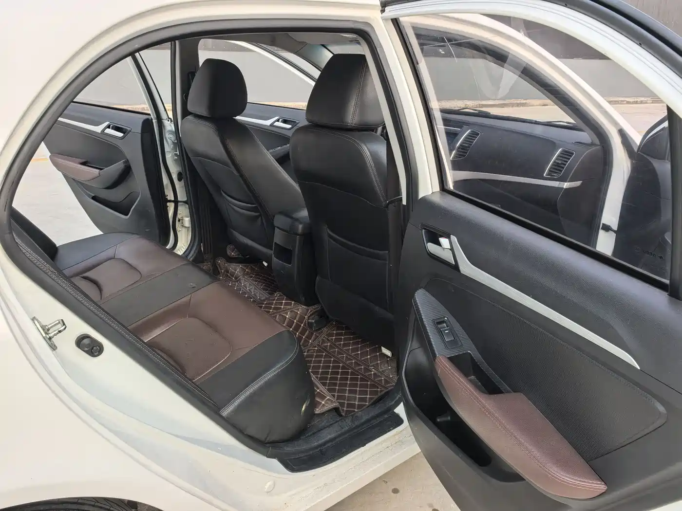 GEELY AUTOMOBILE VISION