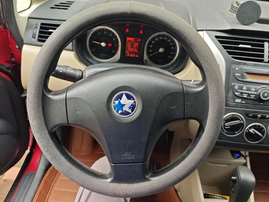 Venucia R50 2014 2013 1.6L Auto Fashion