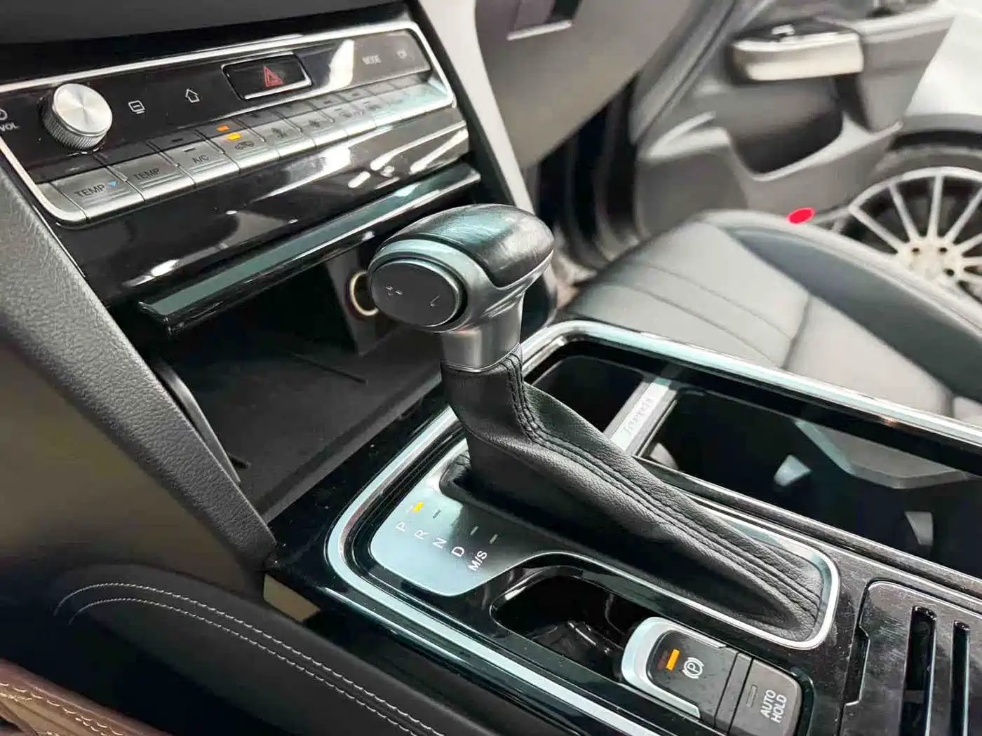 GAC Trumpchi Trumpchi GS8 2020 GS8S 390T 2WD Luxury Smart Connect Edition фото 11