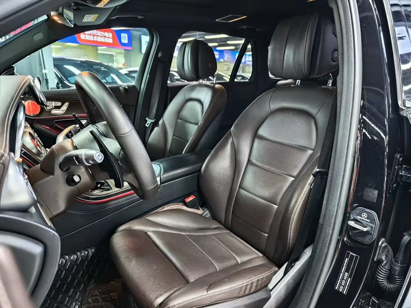 Mercedes-Benz GLC 2021 GLC 300 L 4MATIC Sporty фото 7