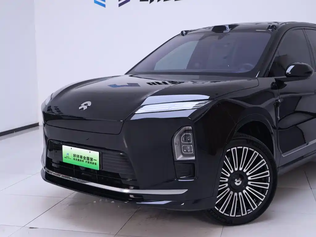 2026 NIO ES8