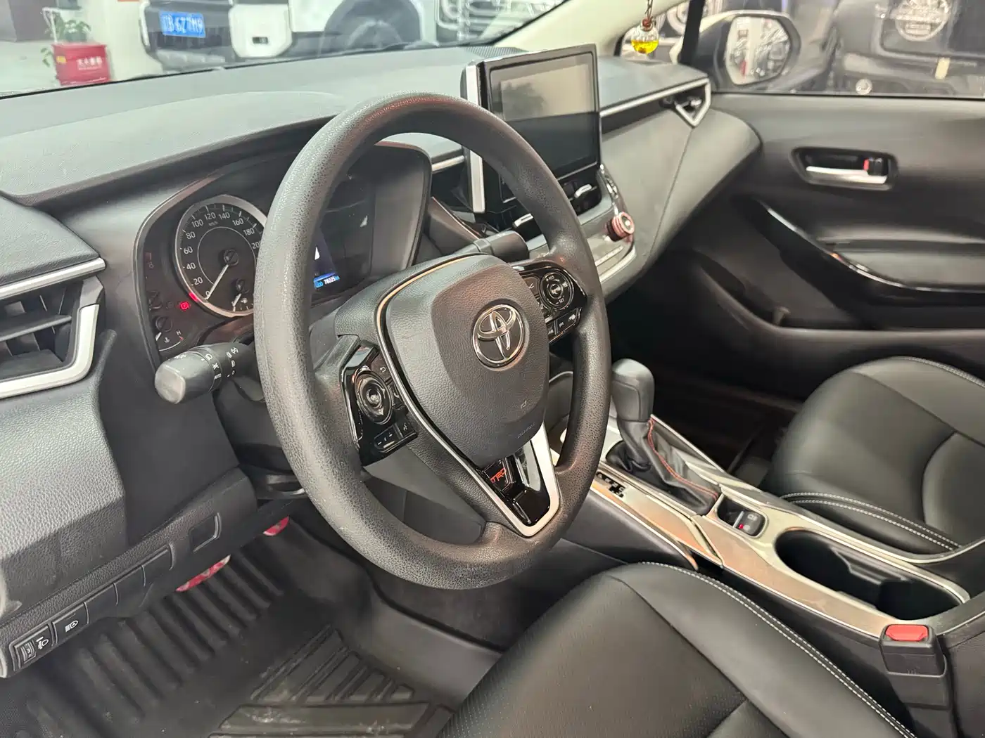 Toyota Corolla 2021 1.2T S-CVT Elite Edition фото 7