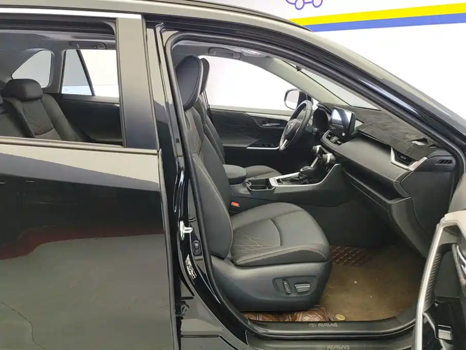Toyota RAV4 Rongfang 2025 2024 2.0L CVT FWD Style Plus Edition