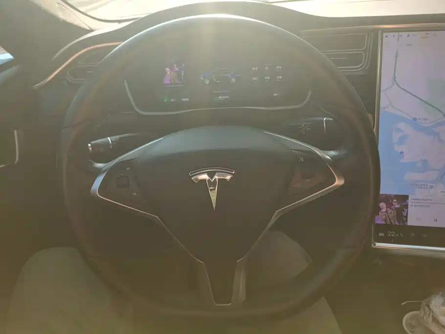 Tesla Model S 2018 2017 Model S 75D Standard Range