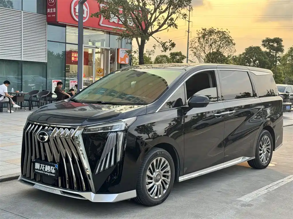 GAC Trumpchi Trumpchi M8