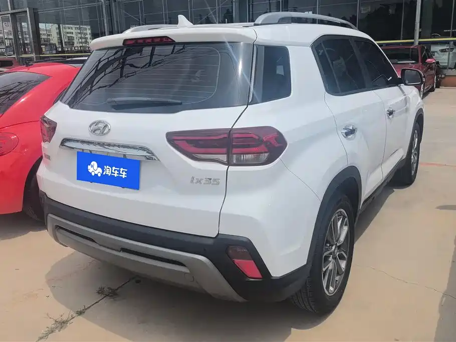 Hyundai Beijing Hyundai ix35 2020 2.0L Automatic 2WD Zhiyong·Changxiang Edition фото 3