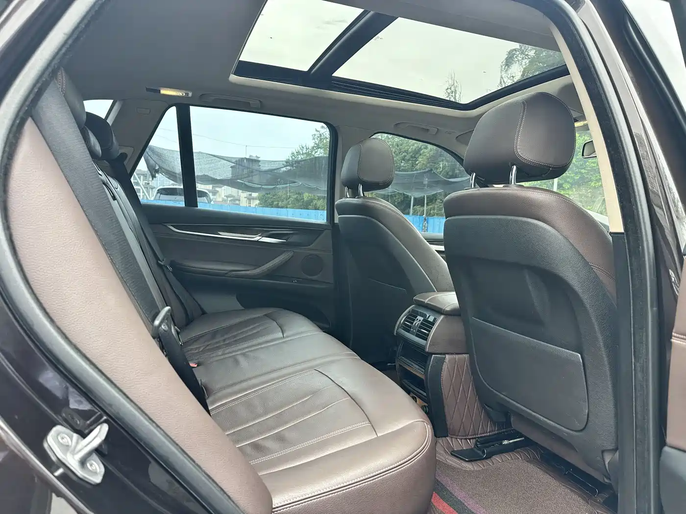 BMW X5 (Import) 2018 xDrive35i Elegant Model фото 8