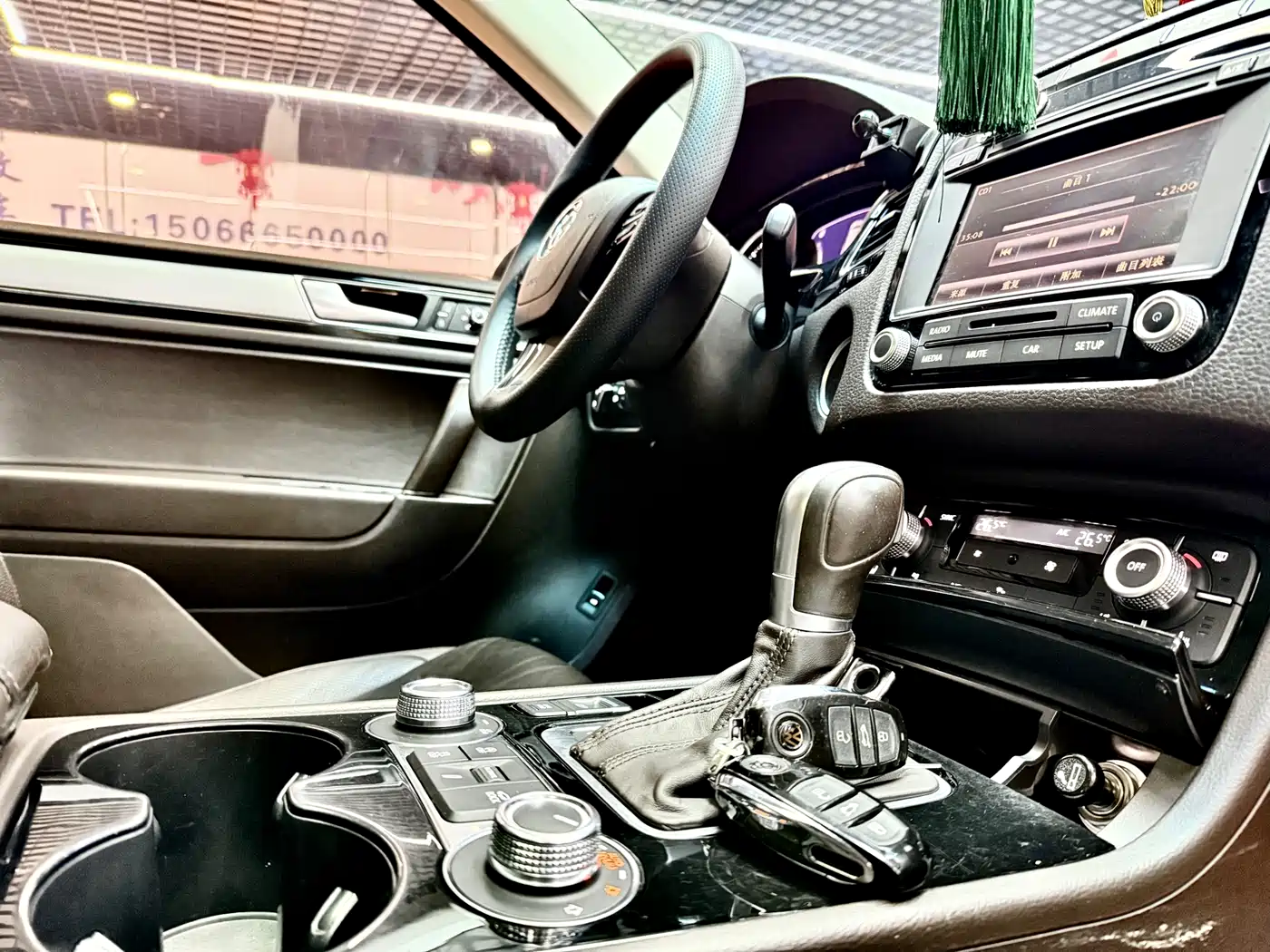 Volkswagen Touareg 2017 3.0TSI Explorer Edition фото 14