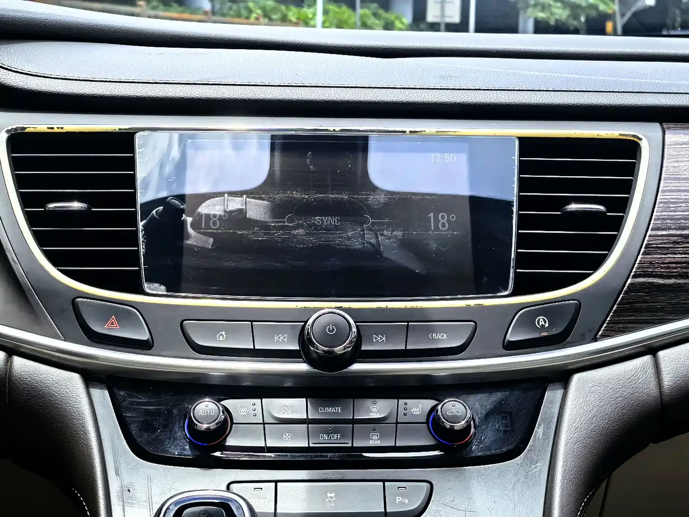 Фото 30 - Buick LaCrosse