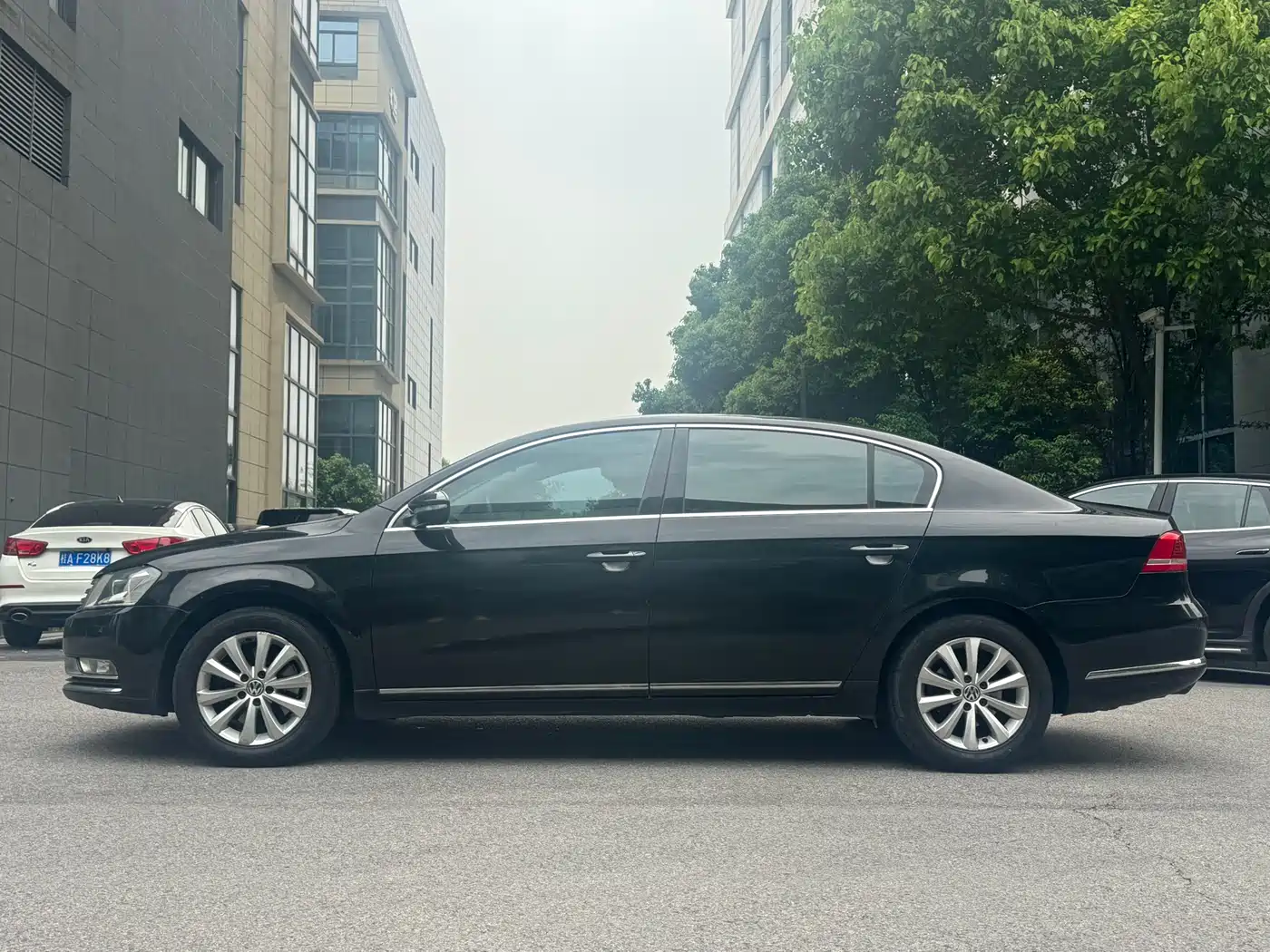 Volkswagen Magotan 2012 Facelift 1.8TSI Luxury фото 3