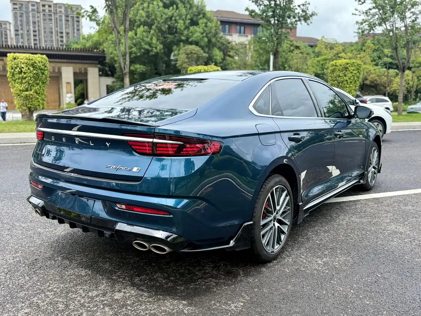 GEELY AUTOMOBILE XINGRUI