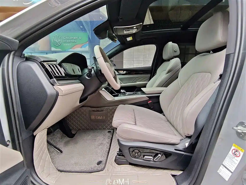 BYD Tang New Energy 2025 Smart Driving Edition DM-i 115KM Flagship фото 6
