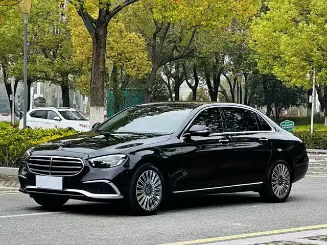  E CLASS