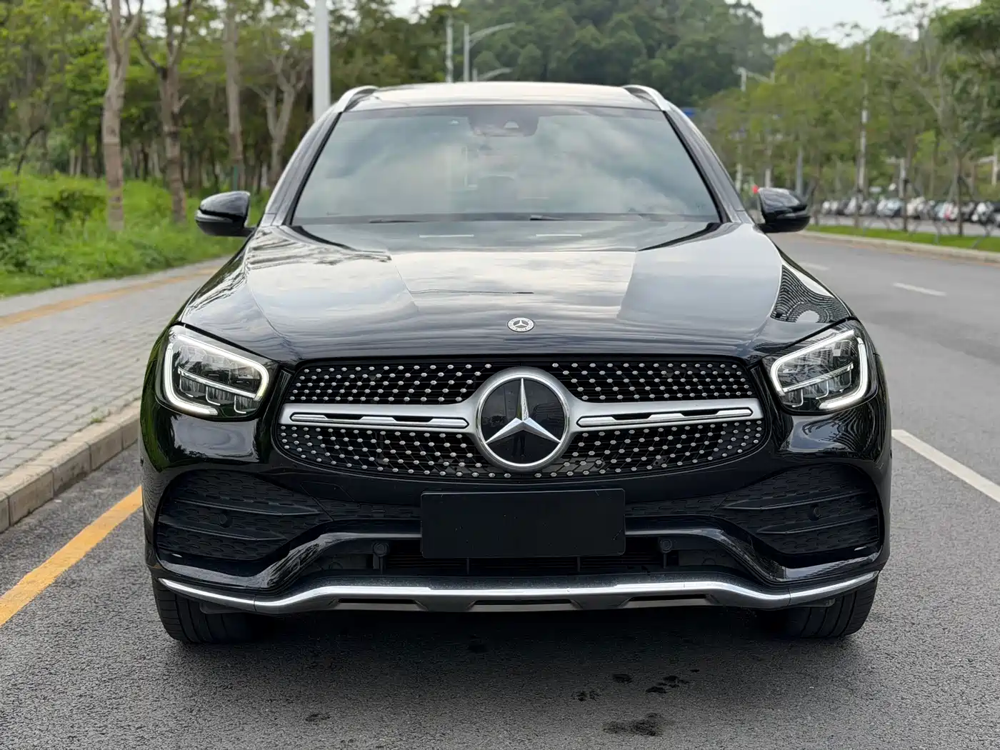 Mercedes-Benz GLC 2022 Model GLC 300 L 4MATIC Dynamic Edition фото 2