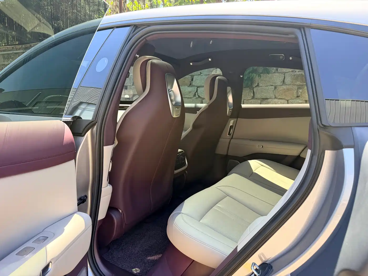 Xiaomi Auto Xiaomi YU7 2025 Extended Range RWD Edition фото 6