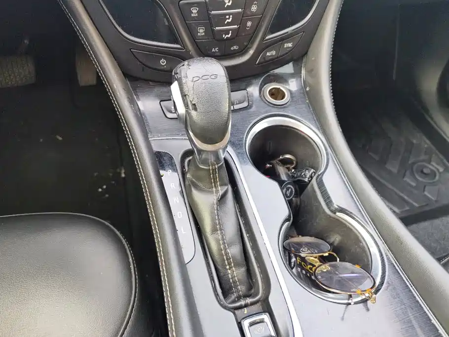 Фото 16 - Buick Envision Plus
