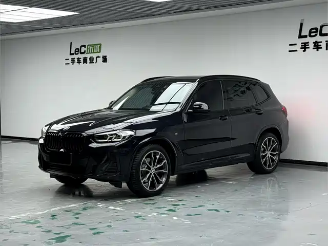 BMW X3 Рестайлинг, xDrive30i, Лидер, M Чёрный пакет