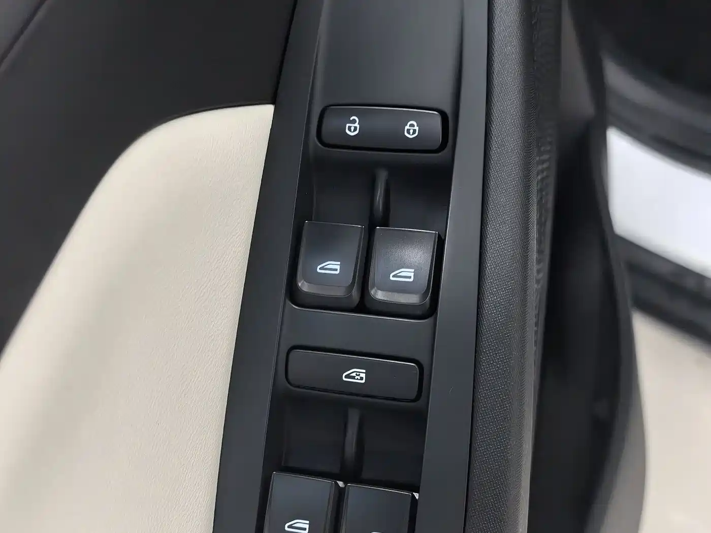 Geely Geometry E Firefly 2024 2024 Model 301km Starlight