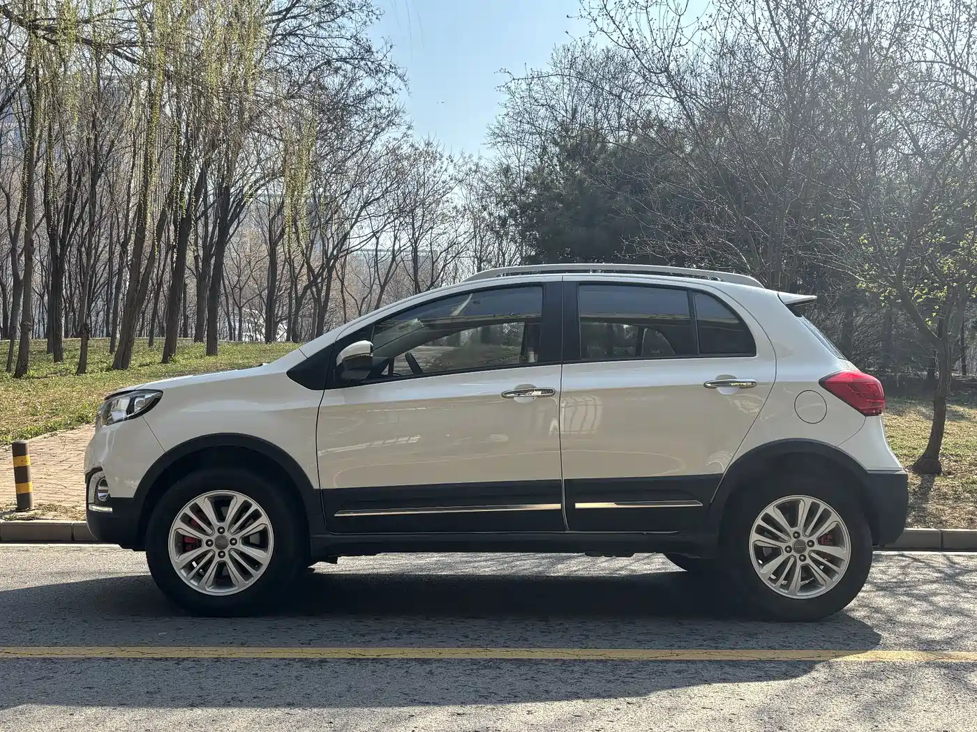 Haval H1 2015 1.5L AMT Urban фото 3