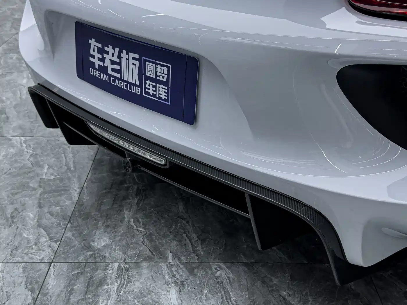 Porsche 918 Spyder 2015 2014 4.6L