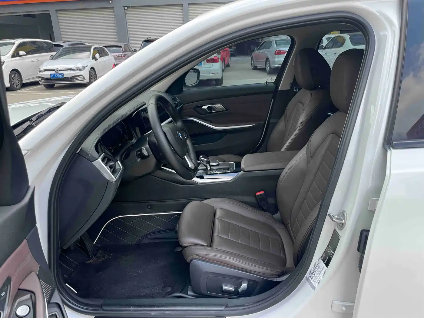 BMW 3 Series 2020 325Li Launch Edition фото 11