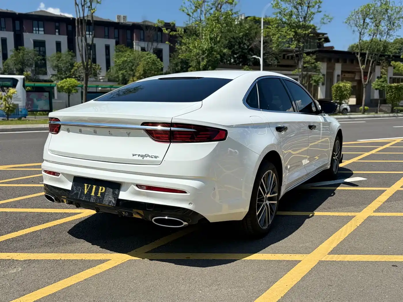 GEELY AUTOMOBILE XINGRUI