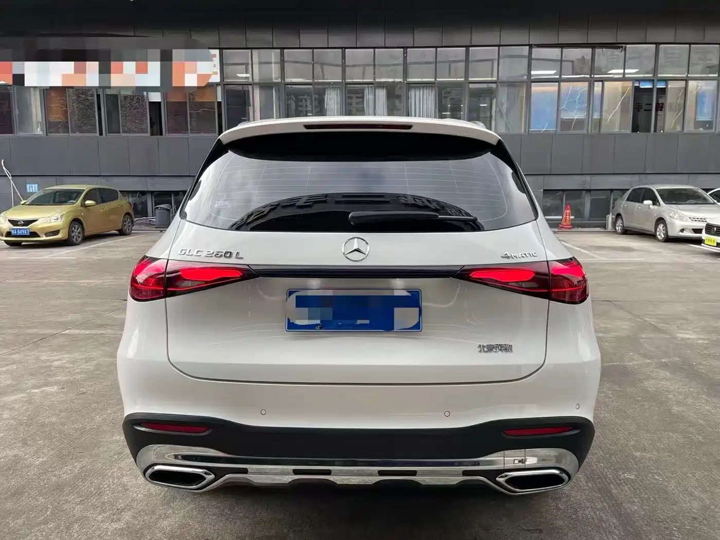 Mercedes-Benz GLC 2023 GLC 260 L 4MATIC Sport 5-seater фото 8