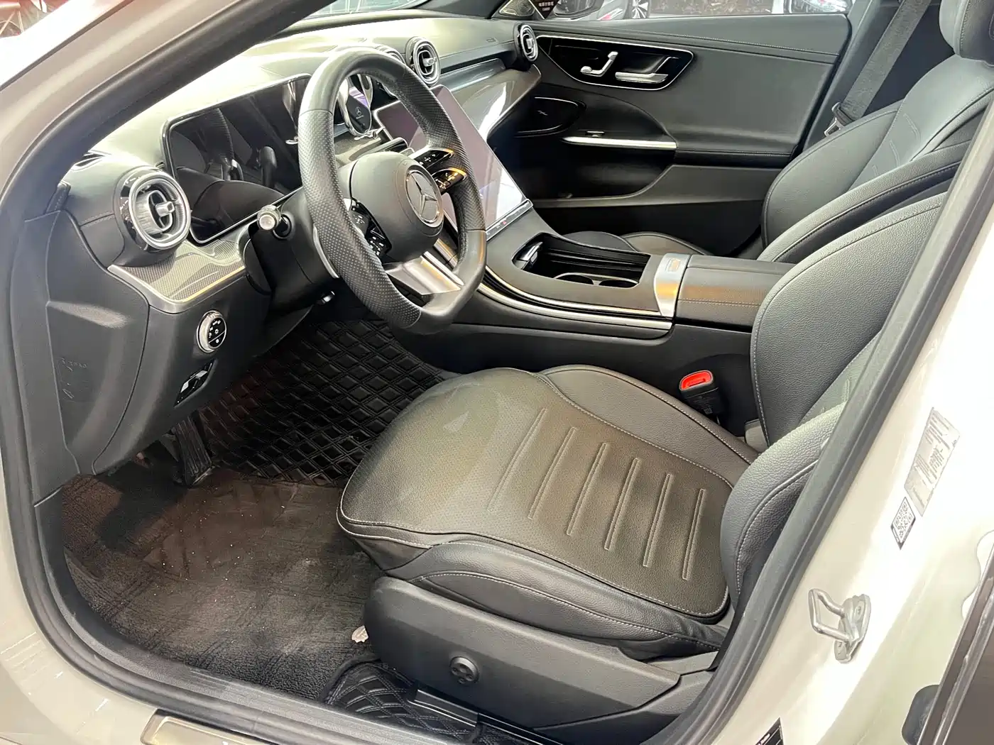 Mercedes-Benz C-Class 2023 C 260 L Sport фото 11
