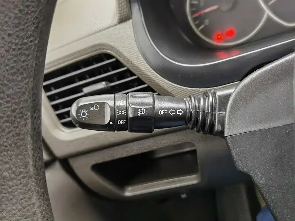 Wuling Motors Wuling Hongguang 2014 2014 1.5L S Standard
