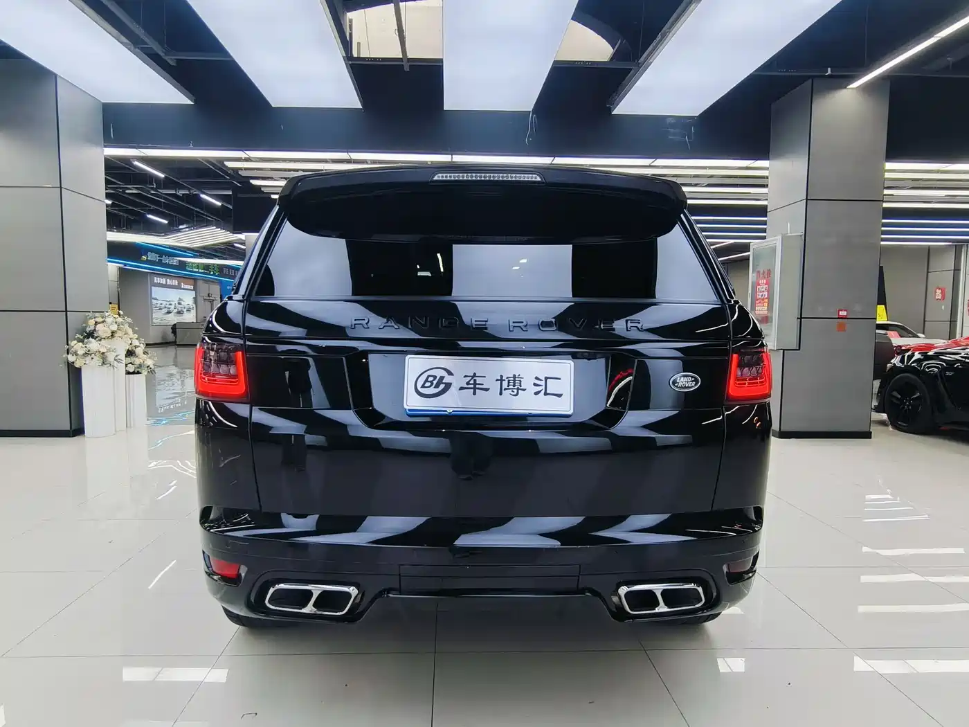 Land Rover Range Rover Sport 2016 Model 3.0 SC V6 HSE фото 6