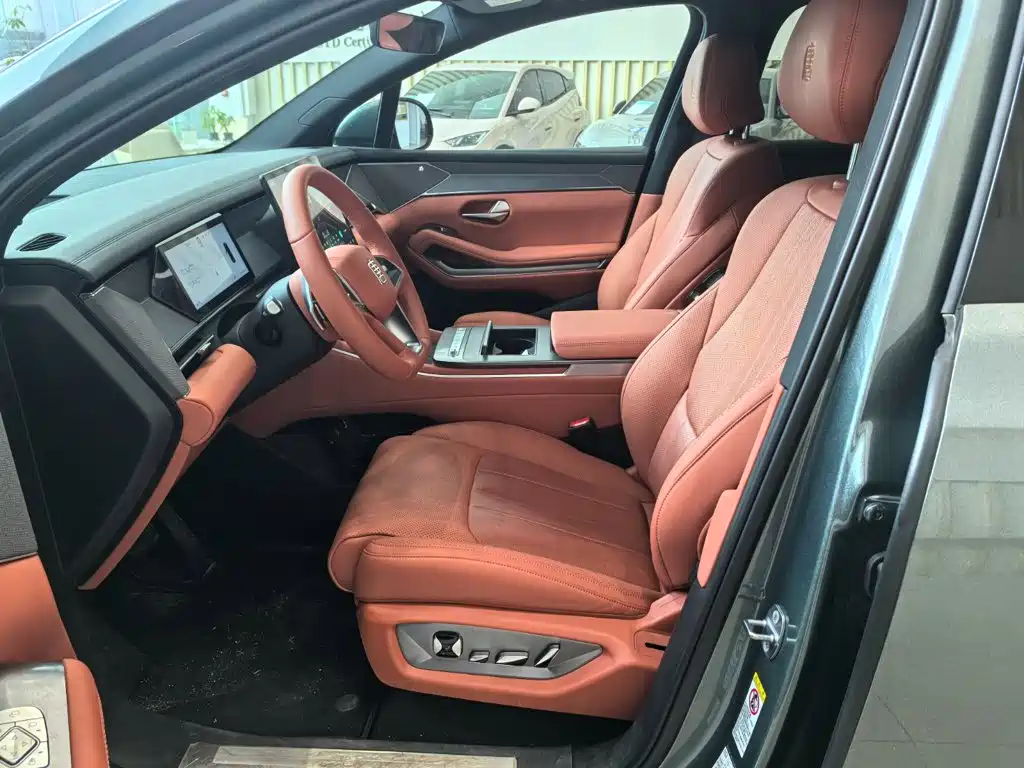 BYD Tang L 2025 2025 DM 175KM Drone Player Edition