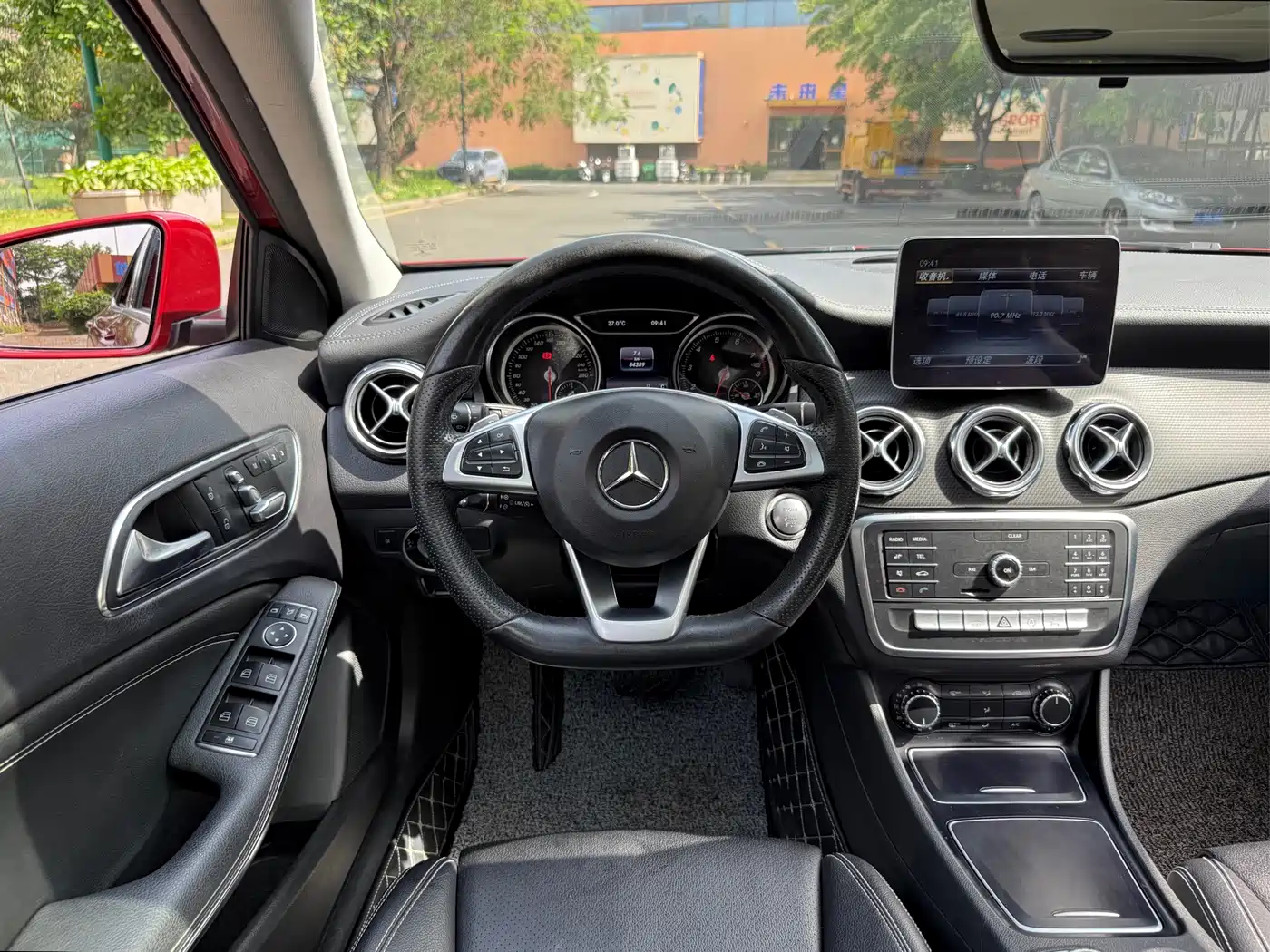 Mercedes-Benz GLA 2019 GLA 200 Fashion фото 14