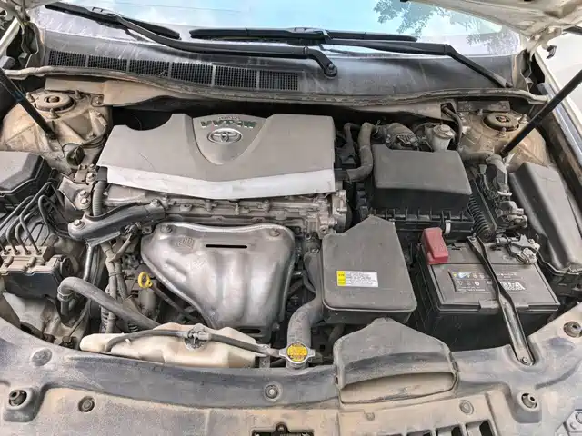 Toyota Camry 2015 2.0E Elite Edition — фото 3